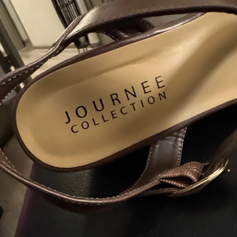 Journee ❣️Matildaa Women's Dress Sandals ❣️ Brand New Size 11